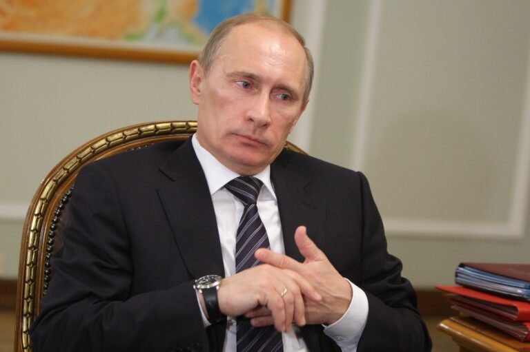 Vladimir Putin reportedly suffers nervous breakdown